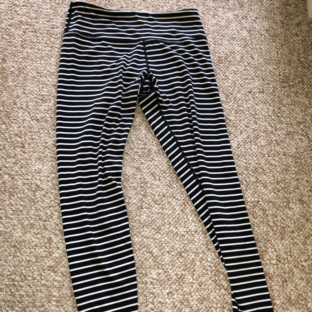 Black and white striped leggings